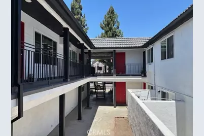 120 E Pine Street, Santa Ana, CA 92701 - Photo 5