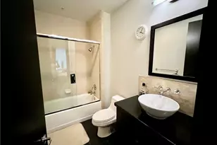 655 S Hope St, Los Angeles, CA 90017 - Photo 9