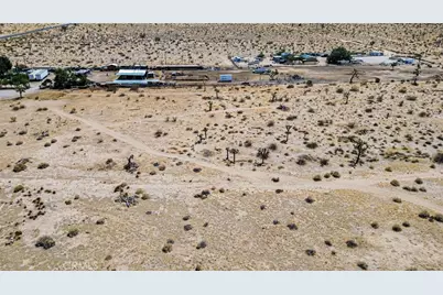 9690 Barcelona Avenue, Adelanto, CA 92301 - Photo 27