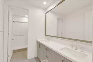 100 Mossvine, Irvine, CA 92618 - Photo 17