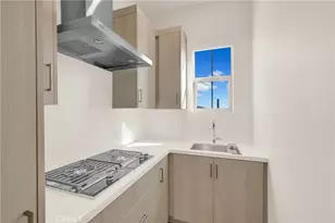 100 Mossvine, Irvine, CA 92618 - Photo 5