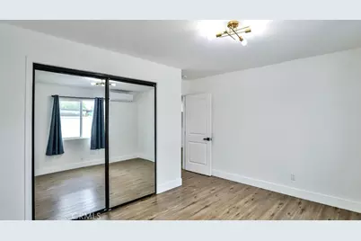 11445 Saticoy Street, North Hollywood, CA 91605 - Photo 31