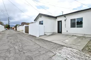 11445 Saticoy St, North Hollywood, CA 91605 - Photo 21