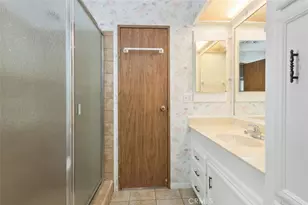 14000 Lake View Dr, La Mirada, CA 90638 - Photo 27