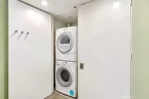 1035 19th St, Santa Monica, CA 90403 - Photo 25