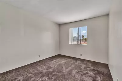 1305 W Latham Avenue #1305, Hemet, CA 92543 - Photo 9