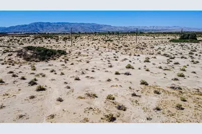 73470 Valle Vista Road, 29 Palms MCB, CA 92277 - Photo 31