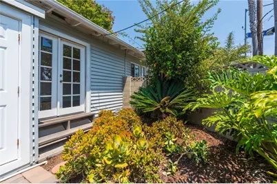 1701 Lake Street, Huntington Beach, CA 92648 - Photo 11