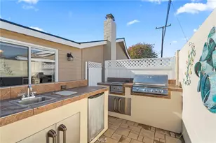 16372 Birdie Ln, Huntington Beach, CA 92649 - Photo 15