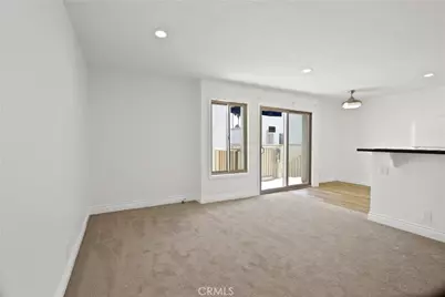 711 Pacific Coast #426, Huntington Beach, CA 92648 - Photo 9