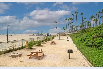 711 Pacific Coast #426, Huntington Beach, CA 92648 - Photo 23