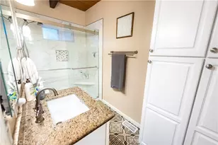 23804 Lakeview Dr, Crestline, CA 92325 - Photo 21