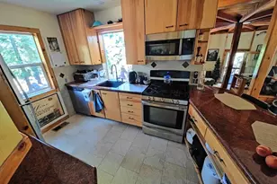 13892 Davos Dr, Truckee, CA 96161 - Photo 5