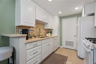 17722 Sergio Cir, Huntington Beach, CA 92647 - Photo 5