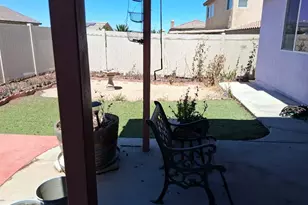 14964 Butler Peak Ct, Victorville, CA 92394 - Photo 33