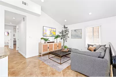 916 E Oceanfront, Newport Beach, CA 92661 - Photo 27