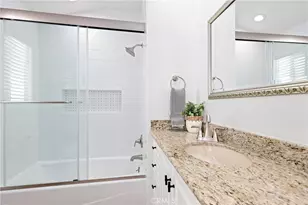 916 E Oceanfront, Newport Beach, CA 92661 - Photo 37