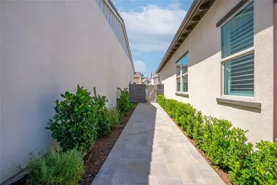 806 Sunrise Road, Rancho Mission Viejo, CA 92694 - Photo 13