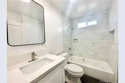 5718 S Manhattan Place, Los Angeles, CA 90062 - Photo 15