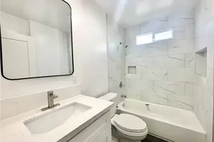 5718 S Manhattan Pl, Los Angeles, CA 90062 - Photo 15