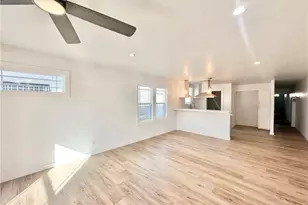 5718 S Manhattan Pl, Los Angeles, CA 90062 - Photo 7