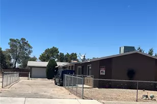 13252 NW Navajo Rd, Apple Valley, CA 92308 - Photo 3