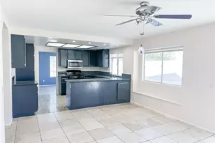 44420 Tarragon Dr, Lancaster, CA 93536 - Photo 11