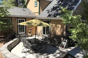 547 Chipmunk Ln, Big Bear Lake, CA 92315 - Photo 3