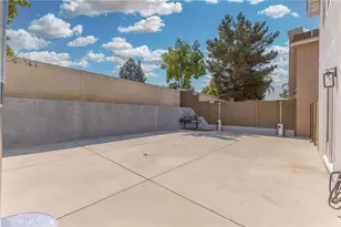 823 Pathfinder Way, Corona, CA 92878 - Photo 41