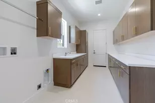 749 Via Arezzo Pl, Altadena, CA 91001 - Photo 27