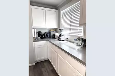 7652 Garfield Avenue #49, Huntington Beach, CA 92648 - Photo 9