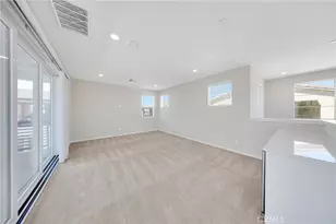 104 Sculpture, Irvine, CA 92618 - Photo 23