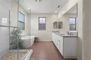 152 Newburry, Irvine, CA 92618 - Photo 31