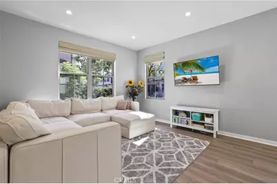 152 Newburry, Irvine, CA 92618 - Photo 9