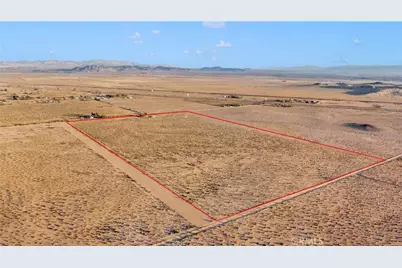 38920 Kathy Ln, Newberry Springs, CA 92365 - Photo 7