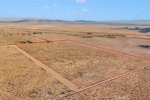 38920 Kathy Ln, Newberry Springs, CA 92365 - Photo 7