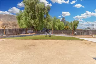 12011 Quantico Dr, Riverside, CA 92505 - Photo 51