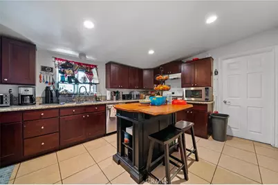 156 S Pennsylvania Avenue, Glendora, CA 91741 - Photo 5