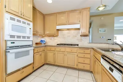 106 Tennis Villas Drive, Dana Point, CA 92629 - Photo 5