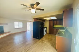 21259 Rosewood St, Apple Valley, CA 92308 - Photo 9