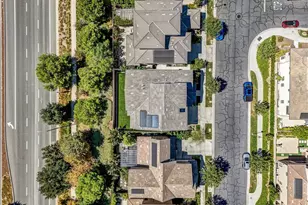 74 Iluna, Irvine, CA 92618 - Photo 57