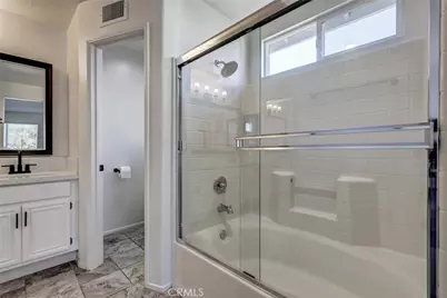 12 Poppyfield Lane, Rancho Santa Margarita, CA 92688 - Photo 7