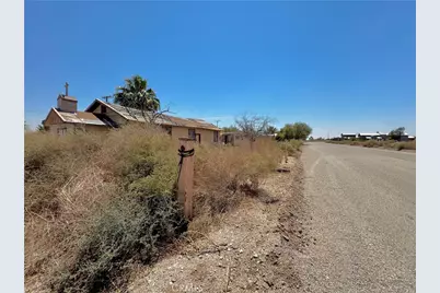 14865 San Juan Avenue, Blythe, CA 92225 - Photo 11