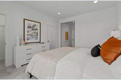 1095 N Harbor Boulevard, Anaheim, CA 92801 - Photo 17