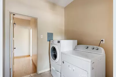 4485 Myrtle Avenue, Long Beach, CA 90807 - Photo 29