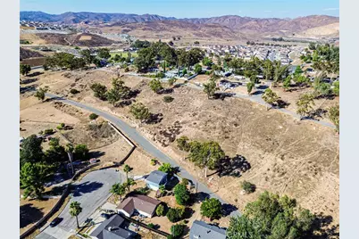 16376 Bailey Street, Lake Elsinore, CA 92530 - Photo 13