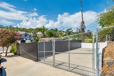 768 N Avenue 50, Los Angeles, CA 90042 - Photo 15