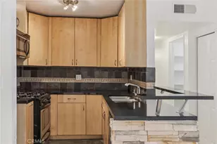 18620 Hatteras Street, Tarzana, CA 91356 - Photo 9
