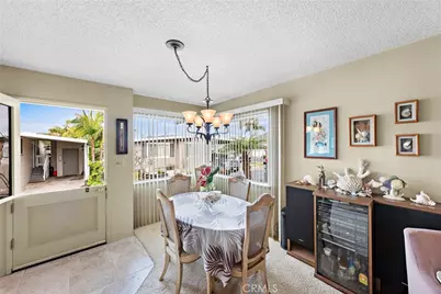 114 Yorktown, Newport Beach, CA 92660 - Photo 5