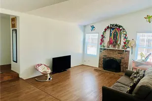 2111 Whitestone Dr, Riverside, CA 92506 - Photo 15